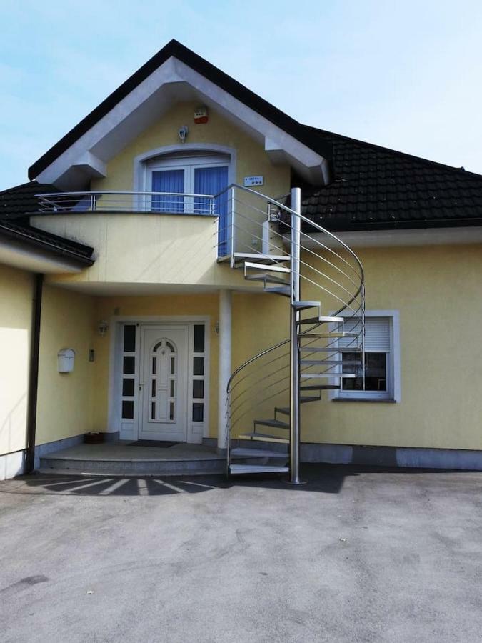 Natasha's Garden House * Dol pri Ljubljani